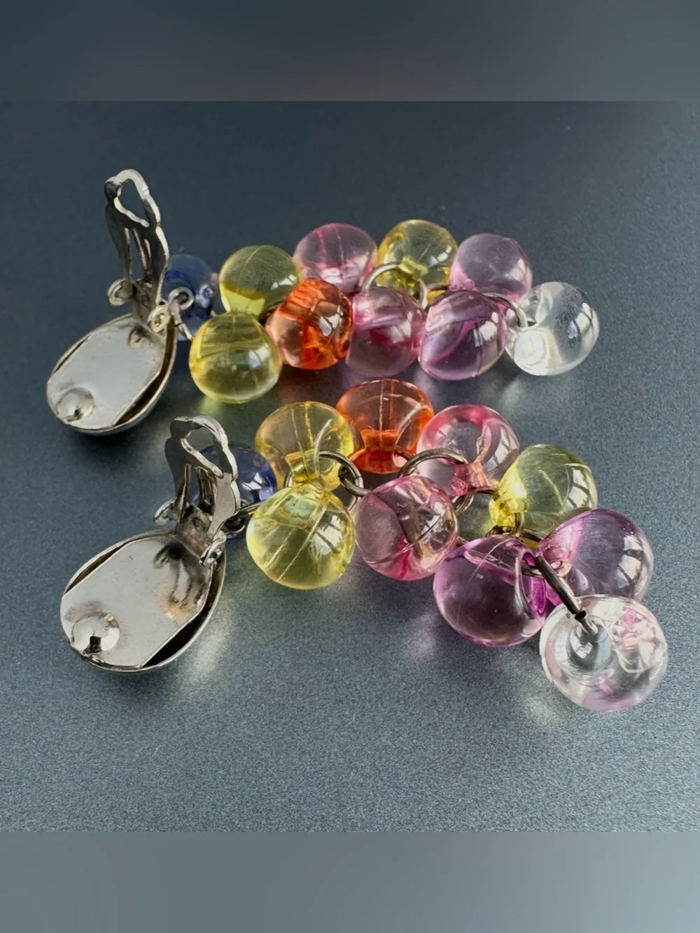 VTG 1970s Lucite Bubble Cluster Clip On Earrings Pastel Rainbow Waterfall Drop